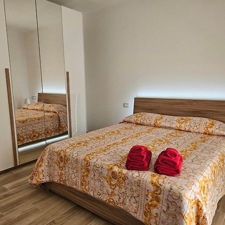 Dream & Fly Scafa Apartment Fiumicino Luaran gambar