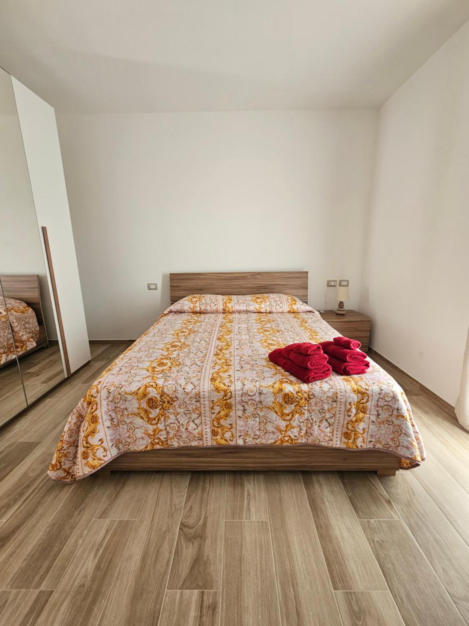 Dream & Fly Scafa Apartment Fiumicino Luaran gambar