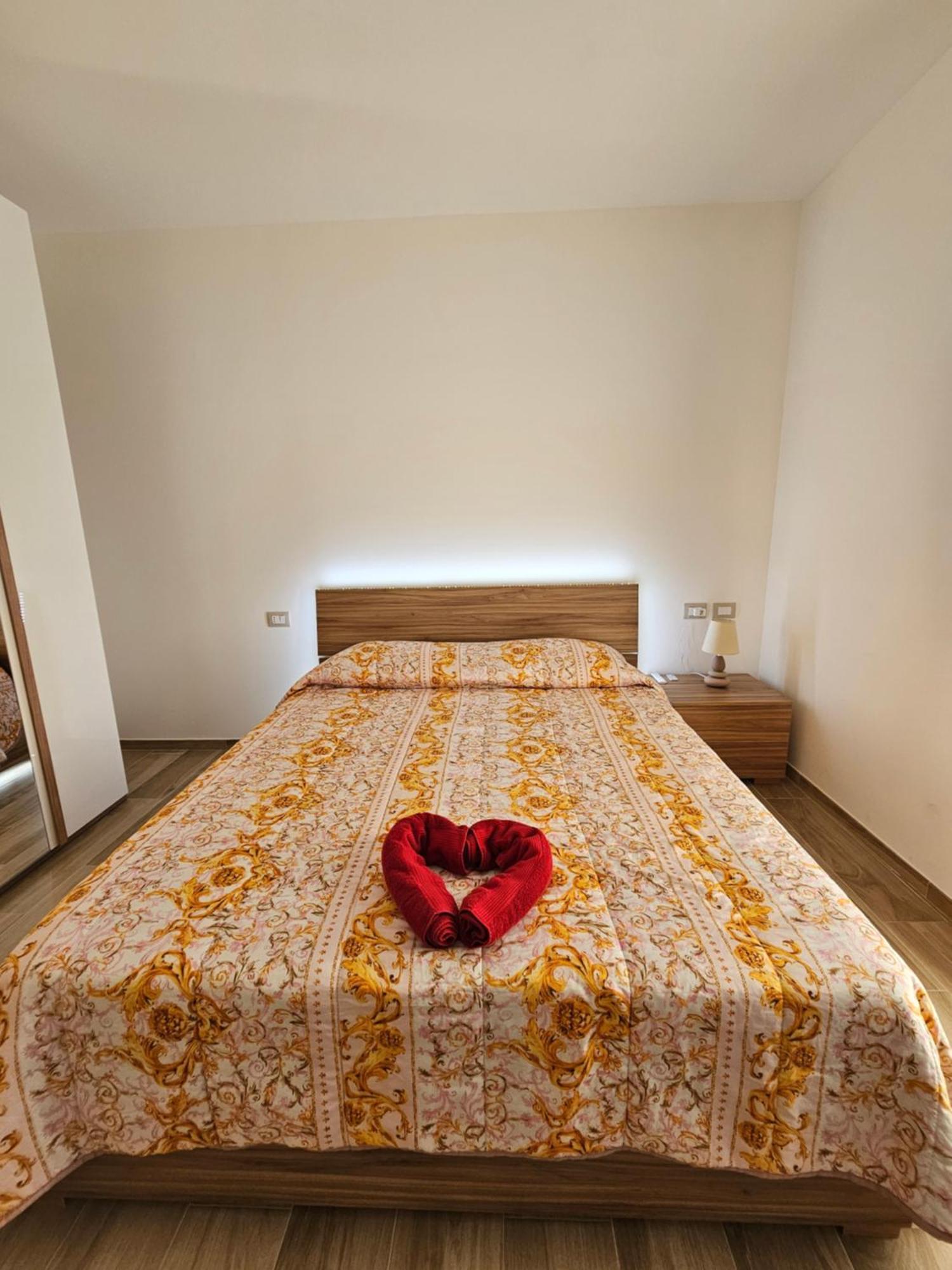 Dream & Fly Scafa Apartment Fiumicino Luaran gambar